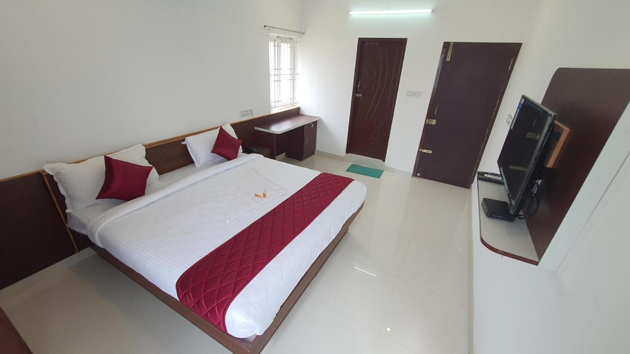 Jr Service Apartment Hotel Coimbatore Exterior foto